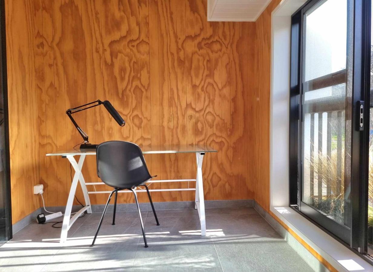 Modern 1 Bedroom Apartment Across From Hagley Park Крайстчърч Екстериор снимка